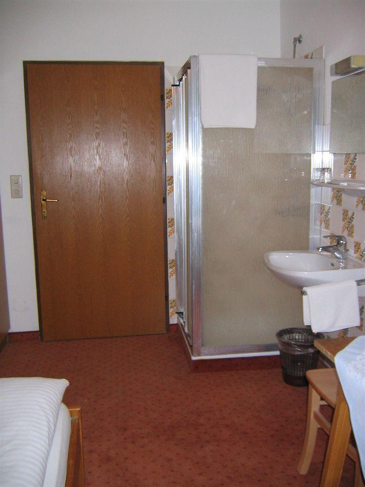 Hotel Kleinmuenchen Linz Eksteriør billede