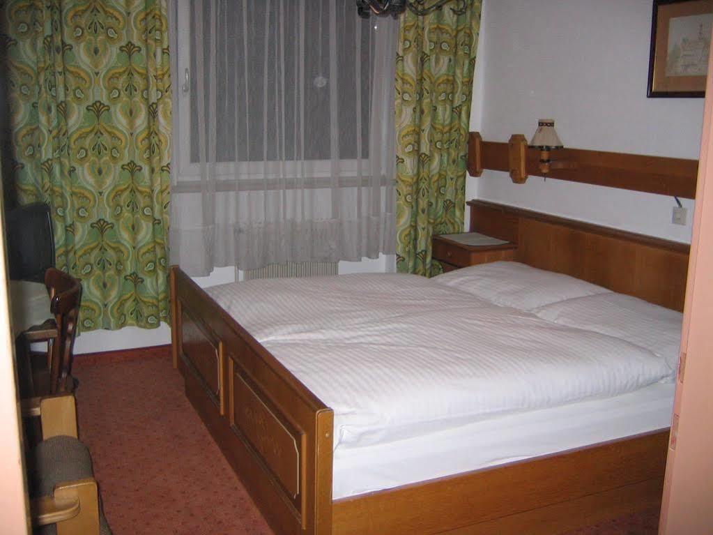 Hotel Kleinmuenchen Linz Eksteriør billede